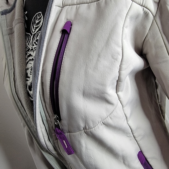 Women's Small Free Country Sweater - Picture 3 of 8